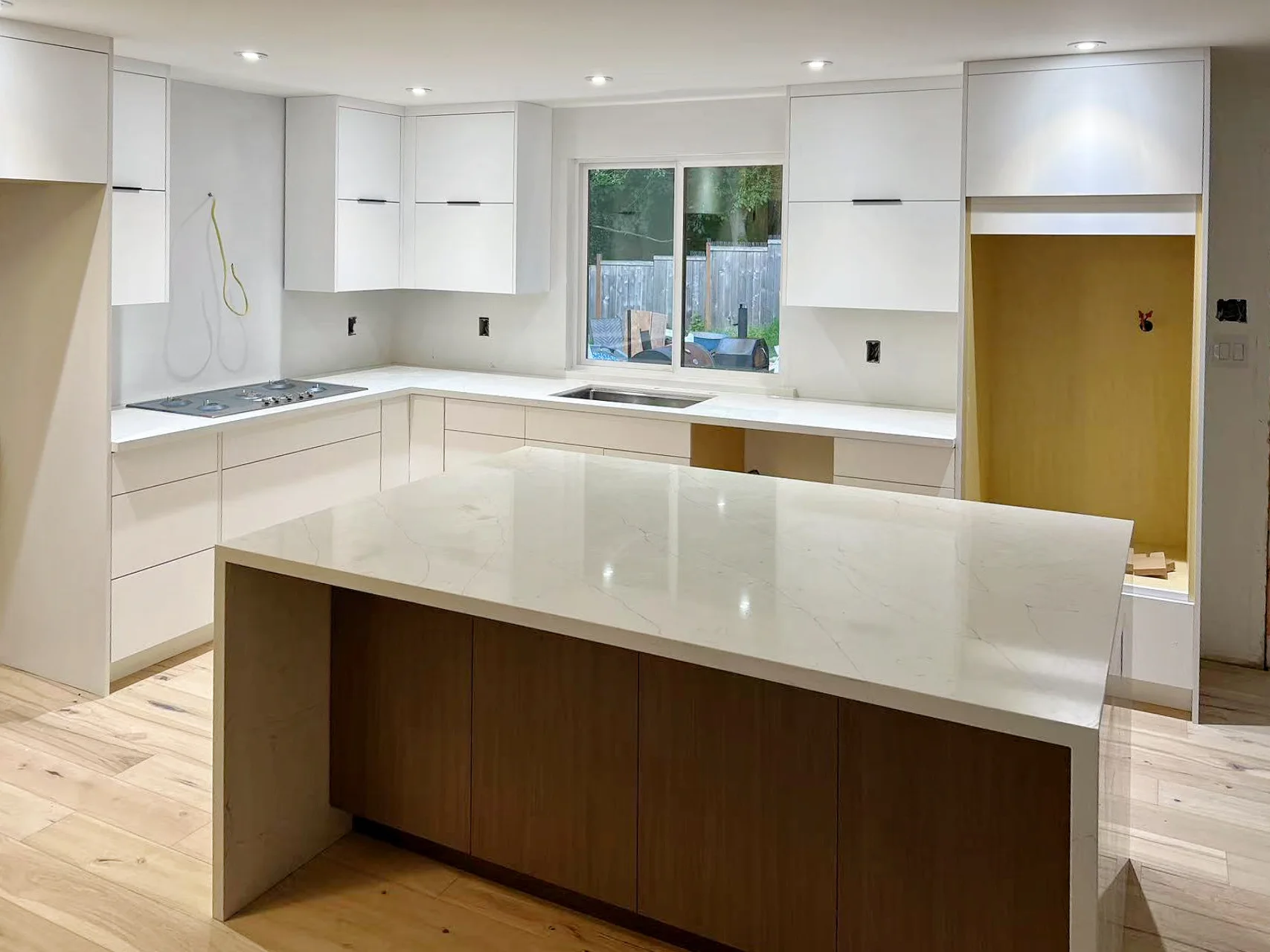 Matte White + Laminam Grey Project completed interior