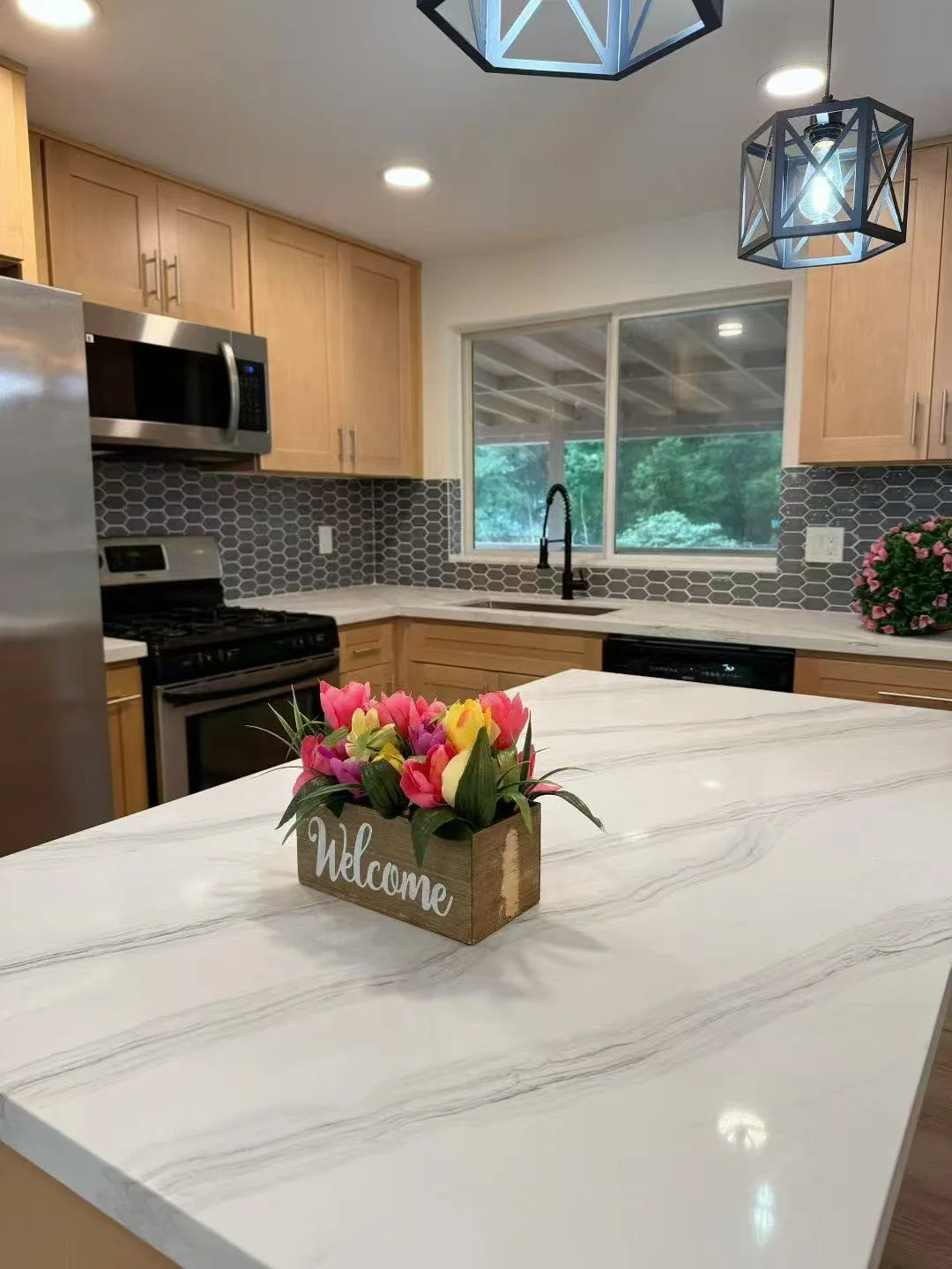 Natural Shaker Project completed interior