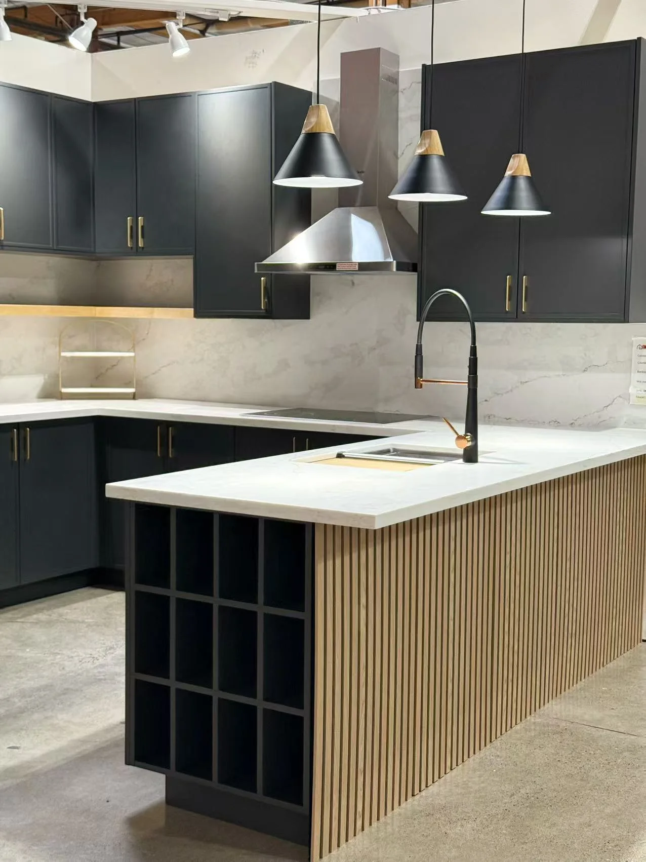 Slim Cold Black Project completed interior